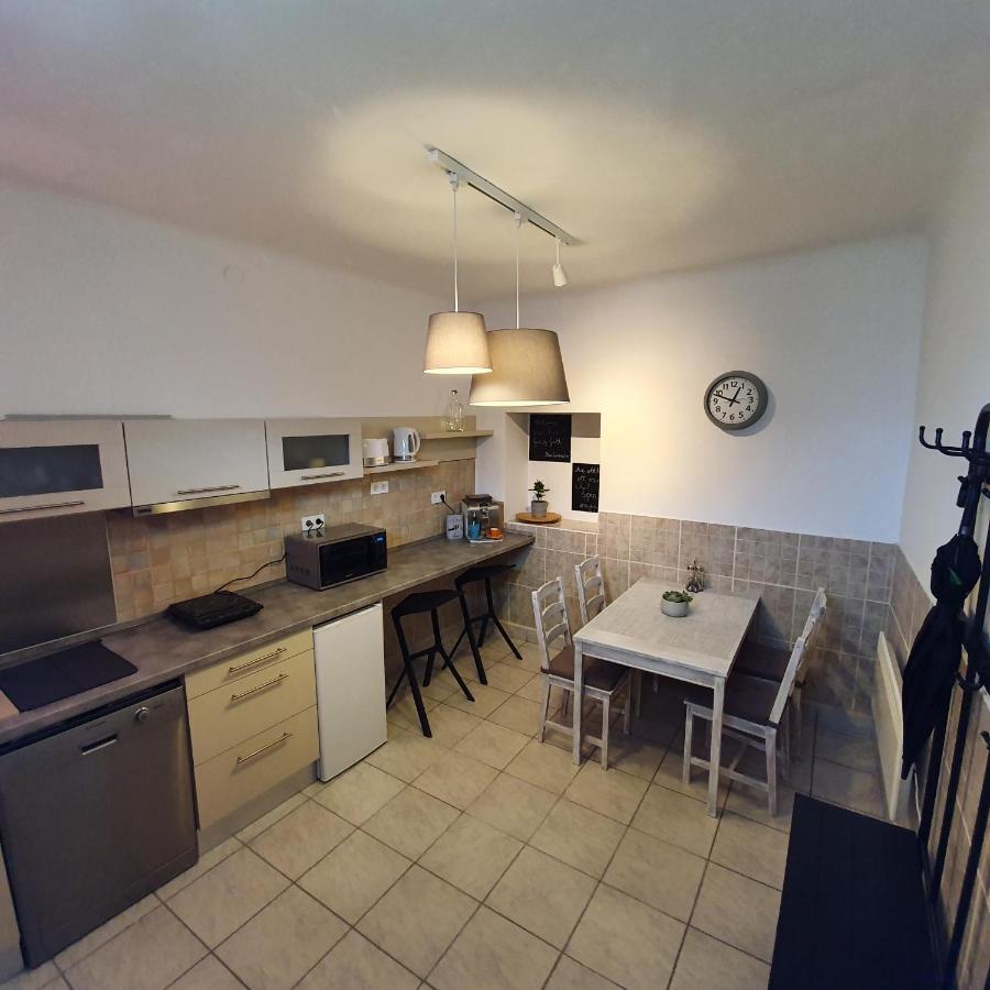 Corte Apartman Pápa Extérieur photo