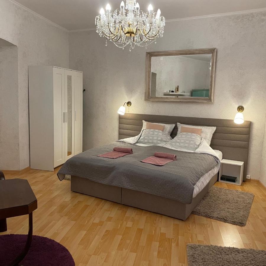 Corte Apartman Pápa Extérieur photo