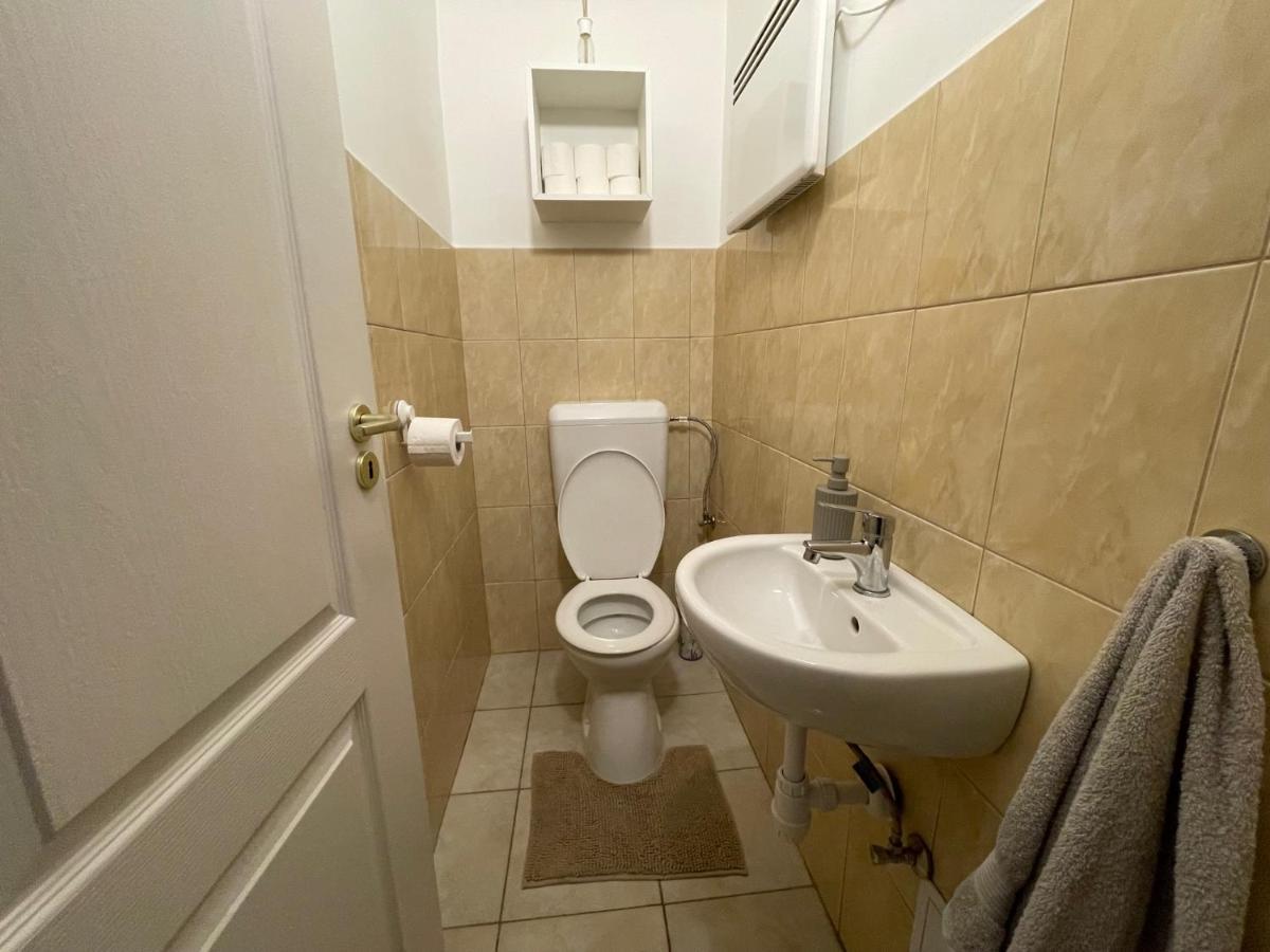 Corte Apartman Pápa Extérieur photo