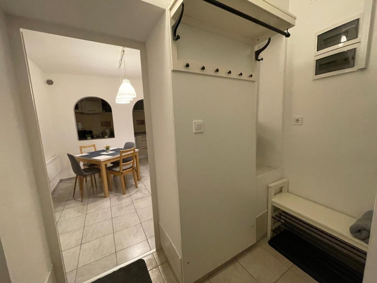 Corte Apartman Pápa Extérieur photo