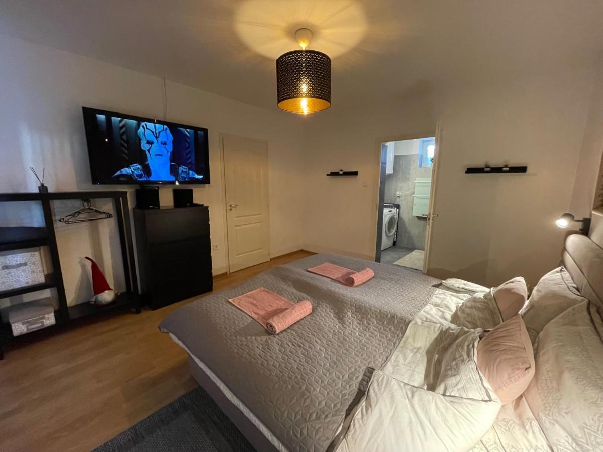 Corte Apartman Pápa Extérieur photo