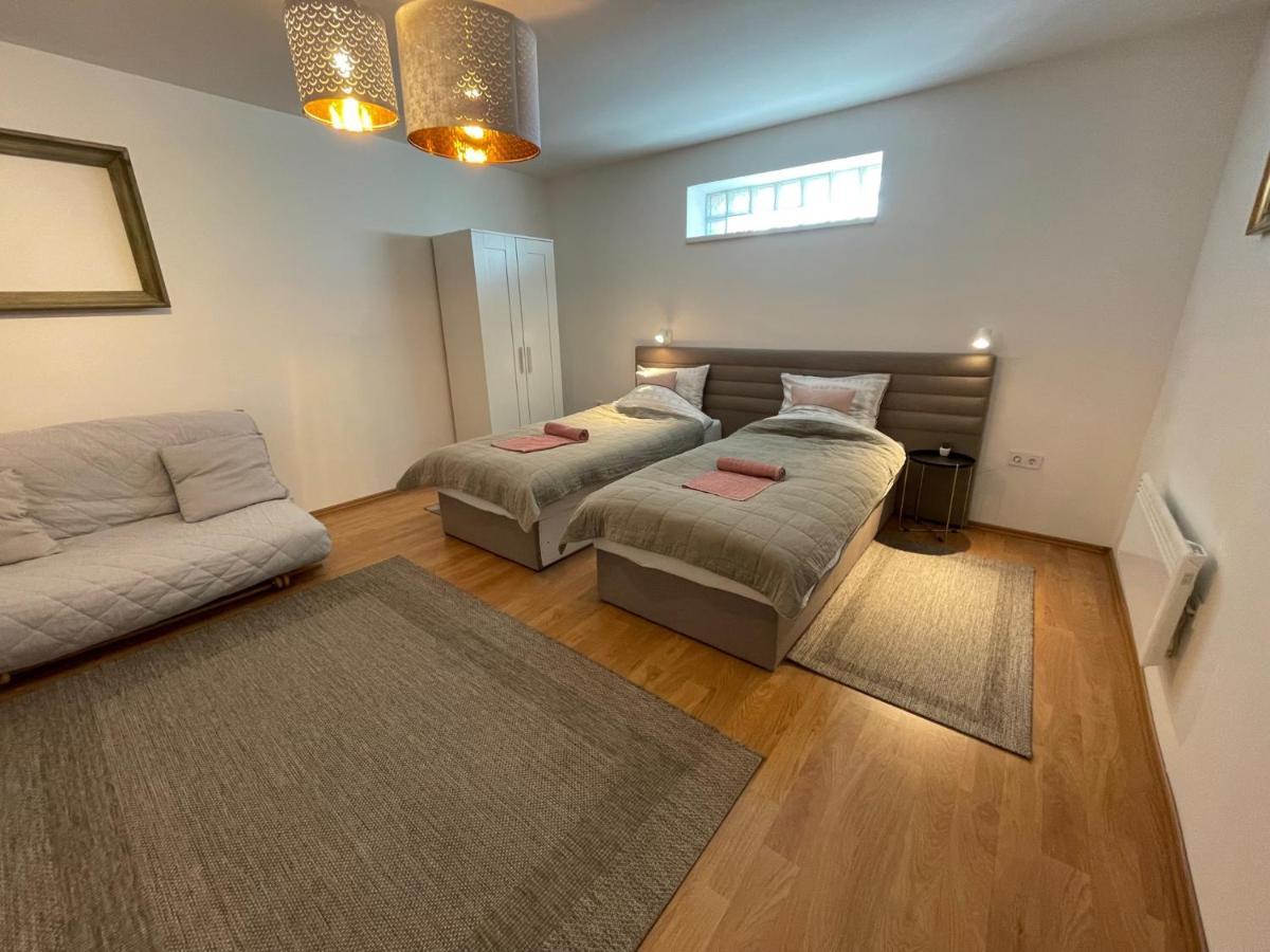 Corte Apartman Pápa Extérieur photo