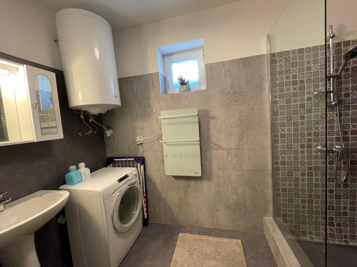 Corte Apartman Pápa Extérieur photo